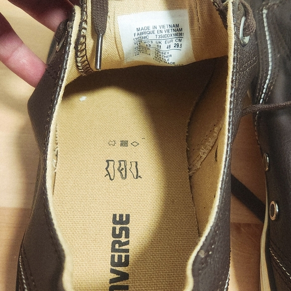New CONVERSE Mens Sz 11 Dark Brown Leather Upper W/ 2nd Pair Shoelaces All Stars - Picture 5 of 8